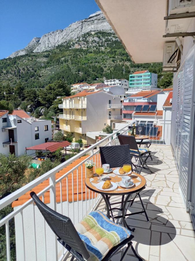 Apartmani Omrcen Baška Voda Exterior foto